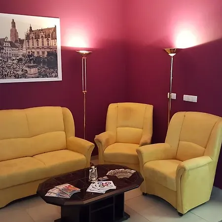 Hostel Wroclov